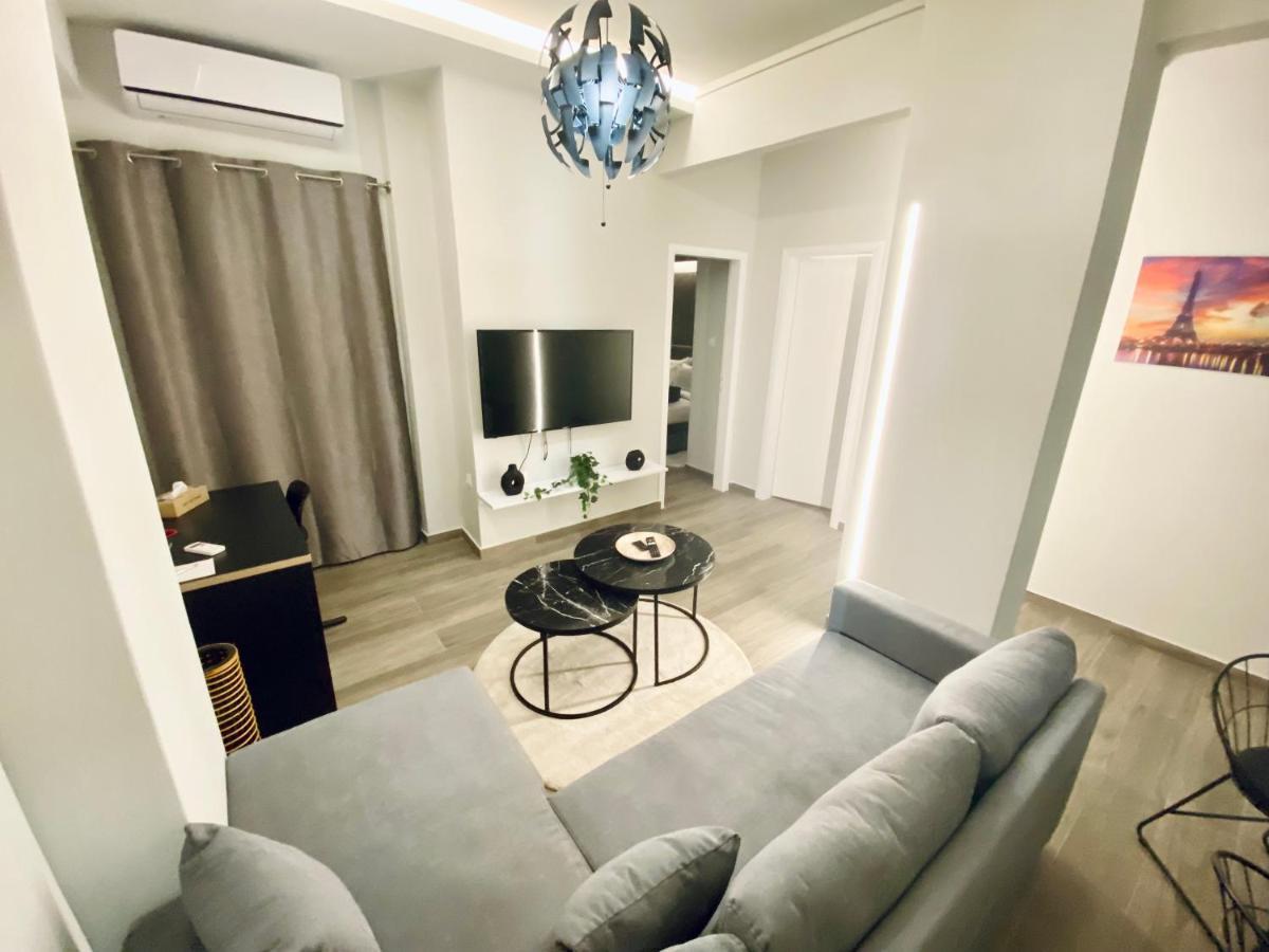 Central Grey Quiet Apartment Thessaloníki Eksteriør billede